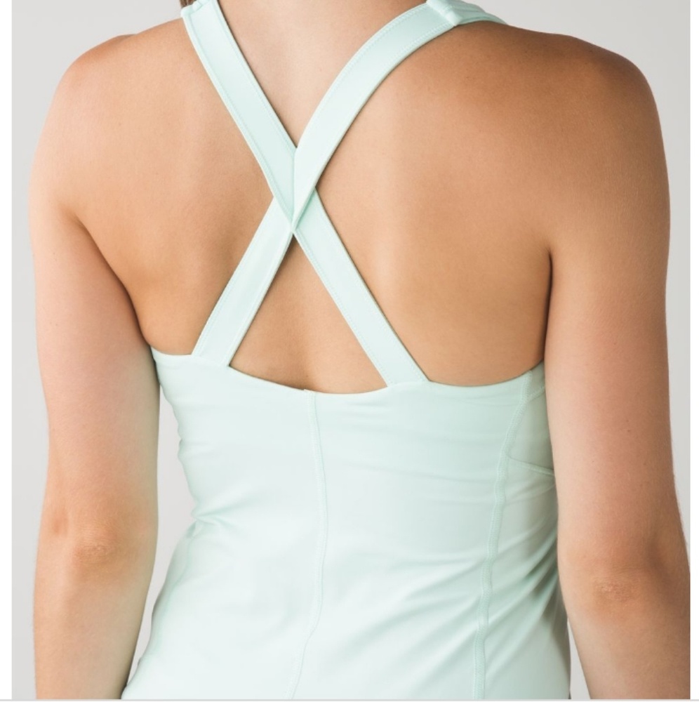 Lululemon top